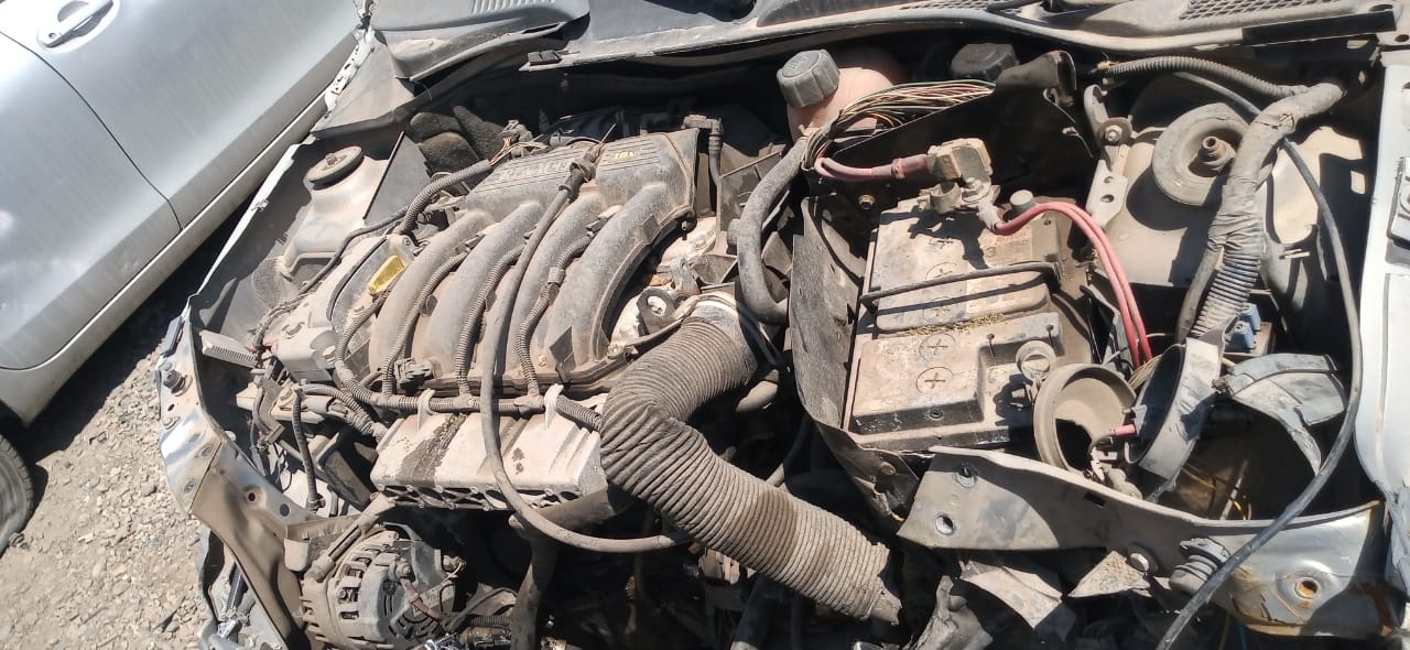  Renault CLIO 2007    EN DESARME